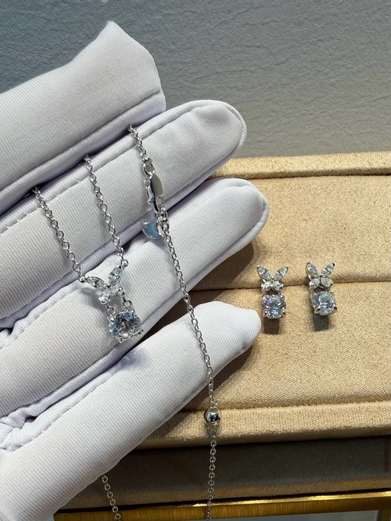 Silver-Toned Butterfly Crystal Pendant Necklace 8