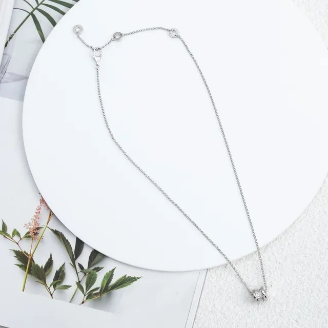 Silver White Barrel-Shaped Pendant Pavé-Set Clear Stones Necklace 2