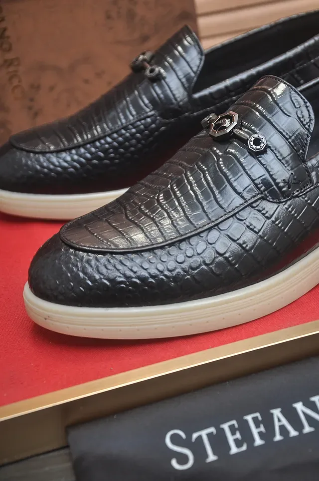 Stefano Ricci Black Beige Crocodile-Embossed Leather Metal Horsebit Buckle Loafer 2
