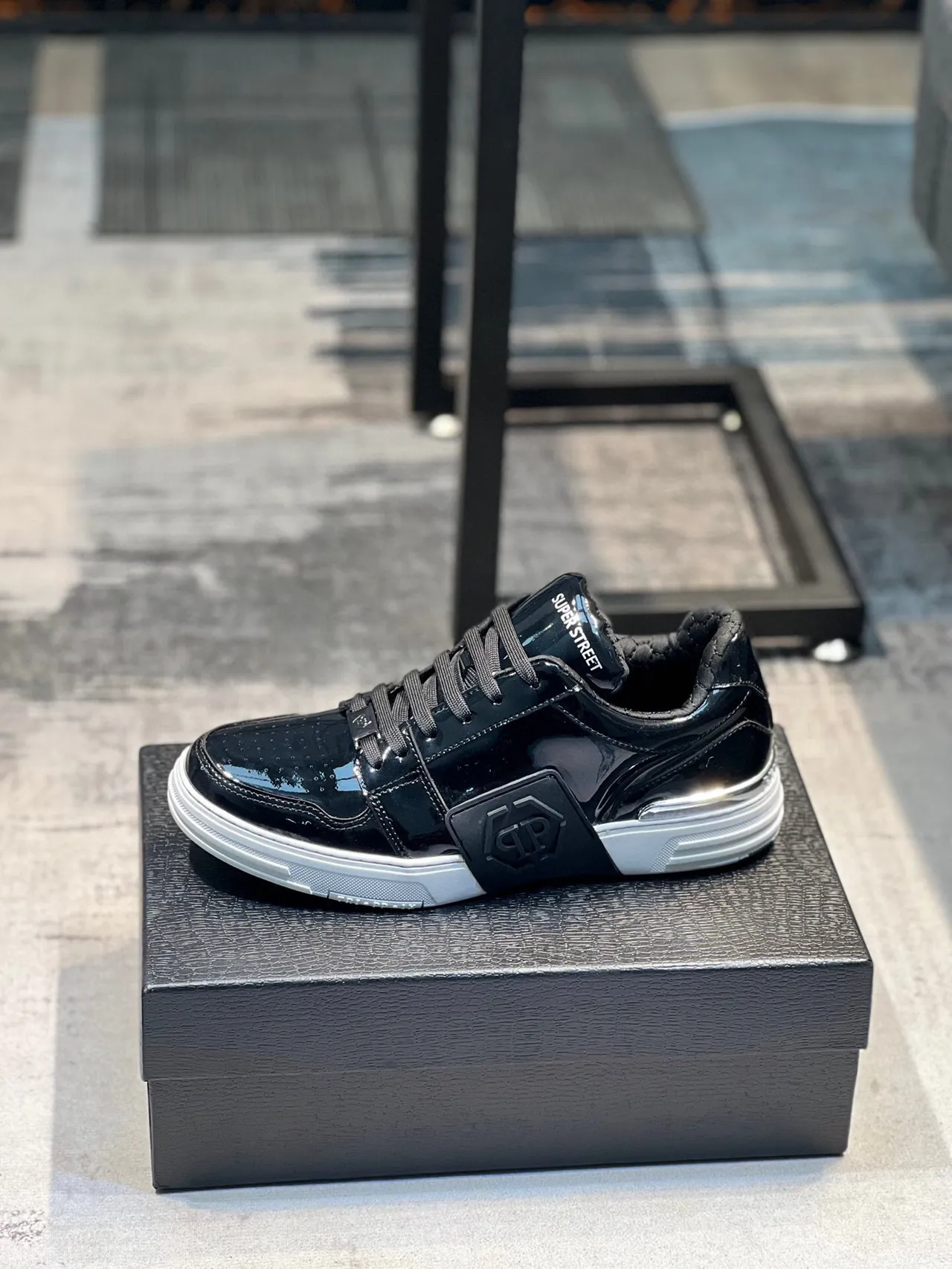 Super Street Glossy Black and White Lifestyle Sneakers 3