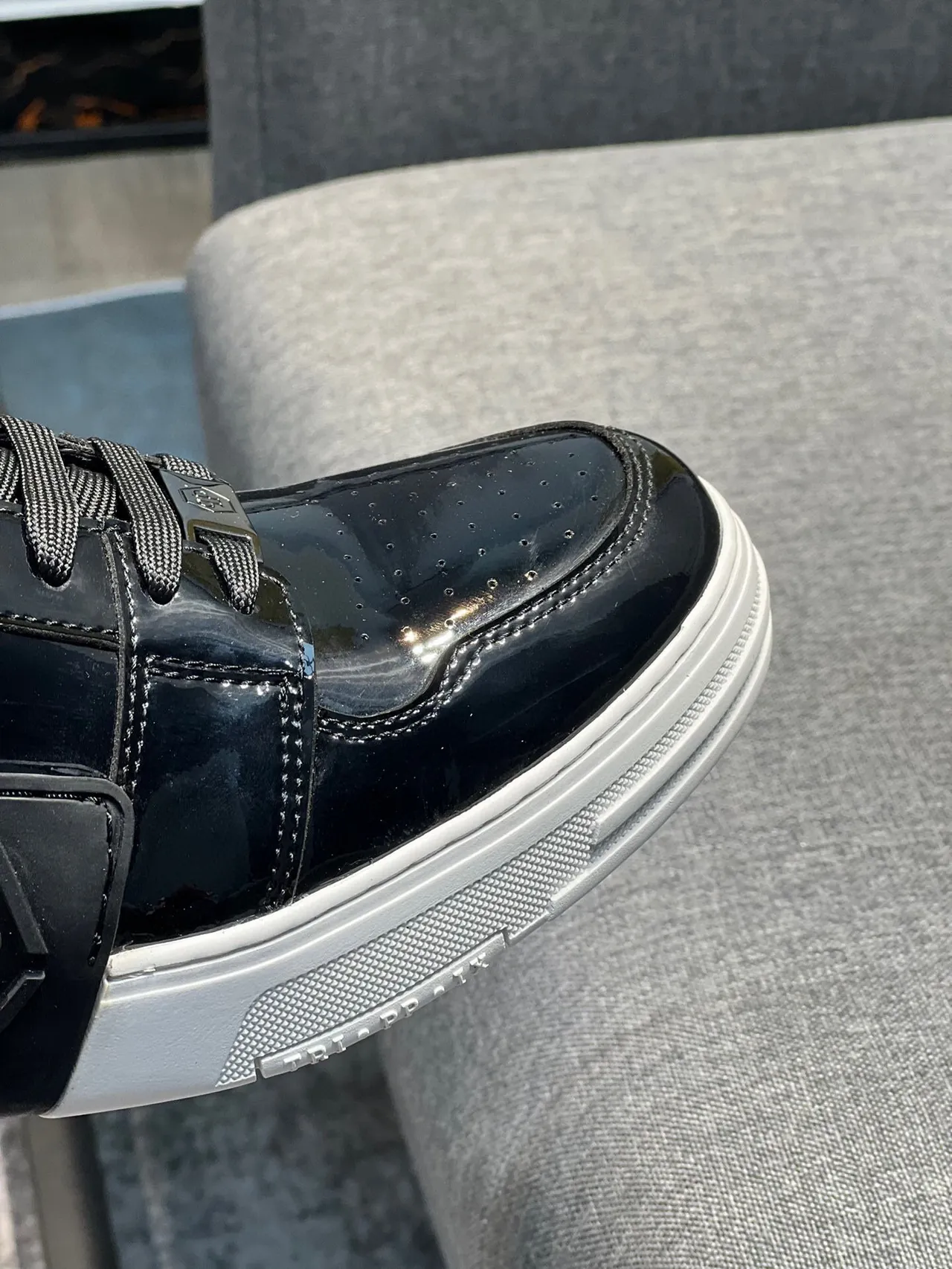 Super Street Glossy Black and White Lifestyle Sneakers 9