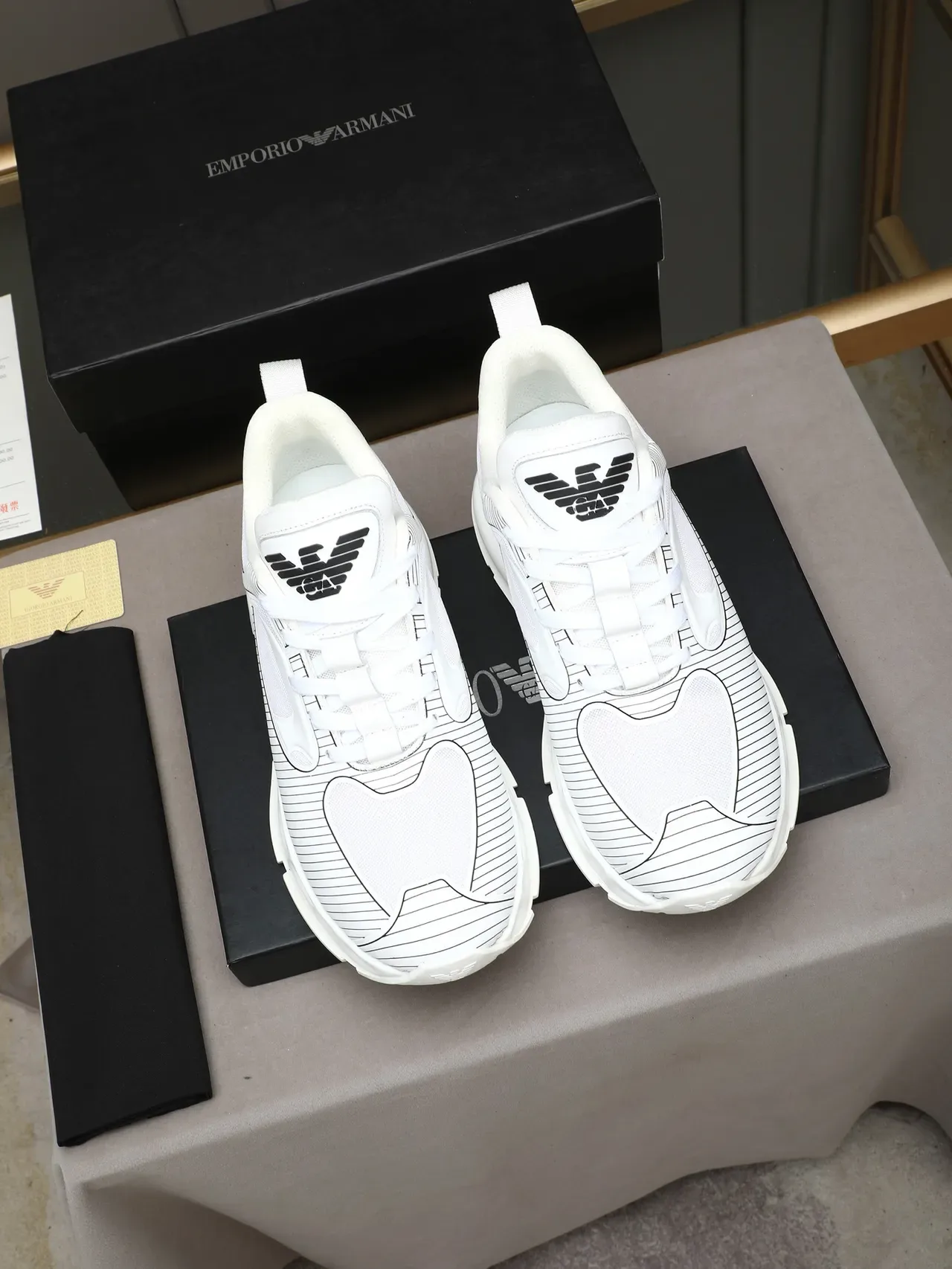 White and Black Line-Art Graphic Lifestyle Sneaker 2