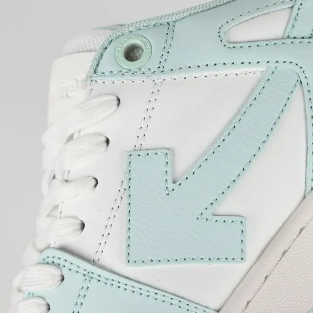 White and Mint Green Paneled Arrow Overlay Lifestyle Sneakers 6