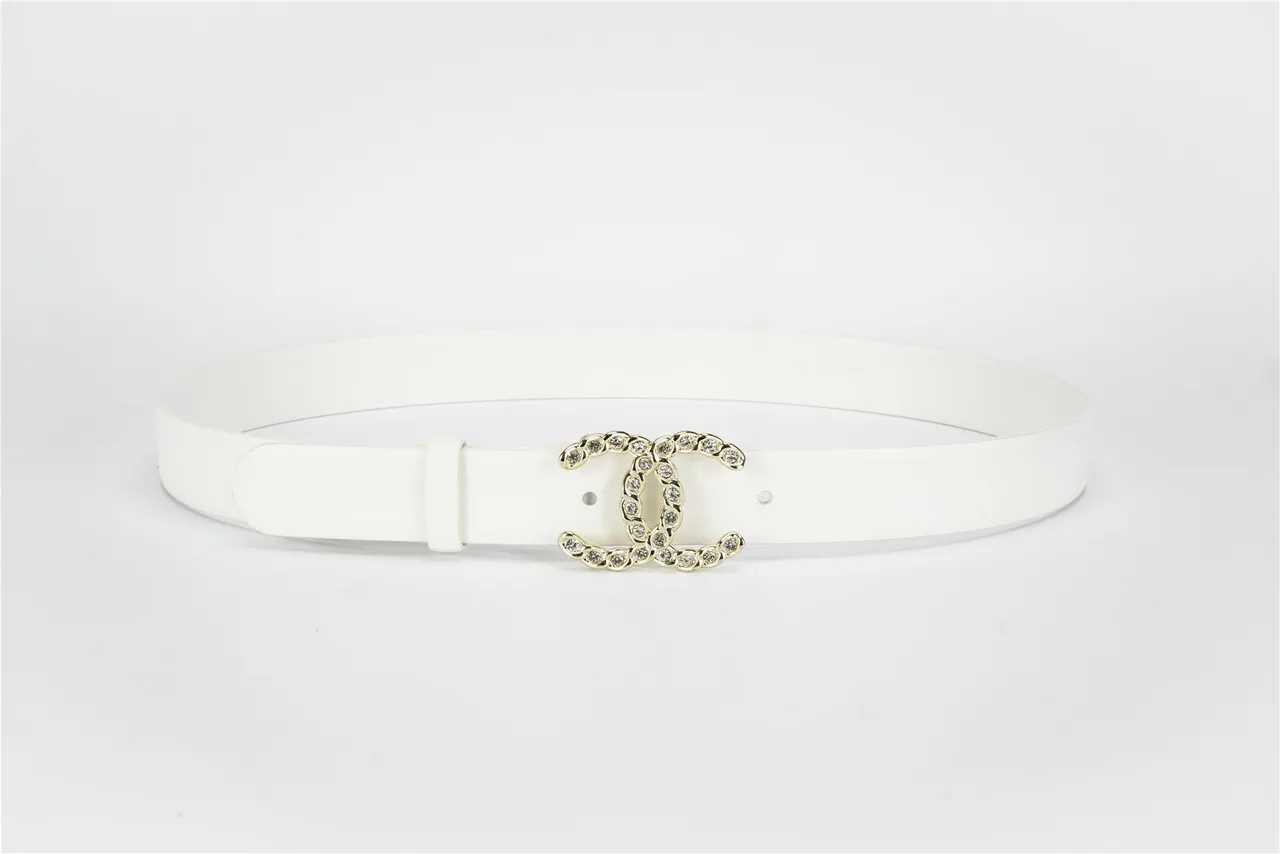 White Gold Smooth Chain-Link Buckle Leather Belt 9