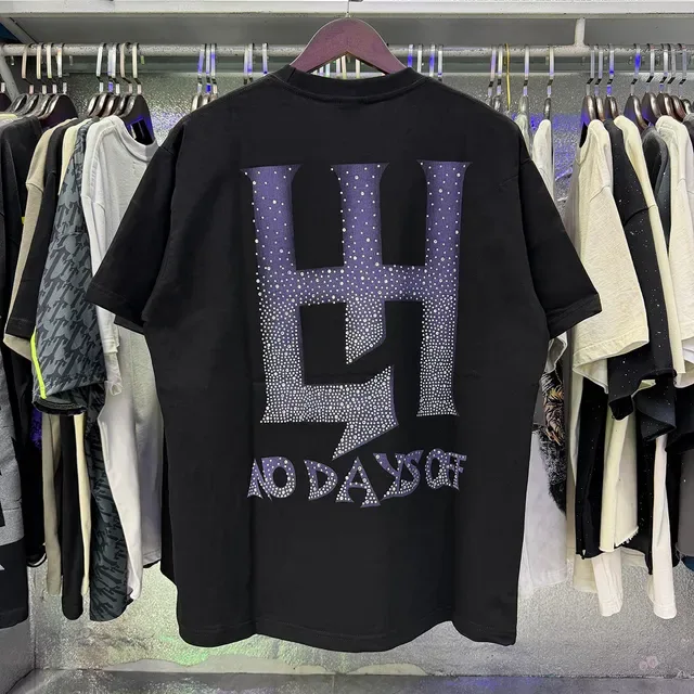 White Purple Graphic Print Glitter-Effect Typography T-Shirt 9