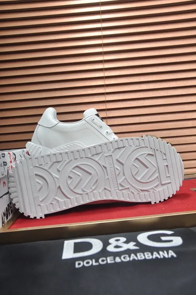 White Sculpted Midsole Lace-Up Lifestyle Sneaker 4