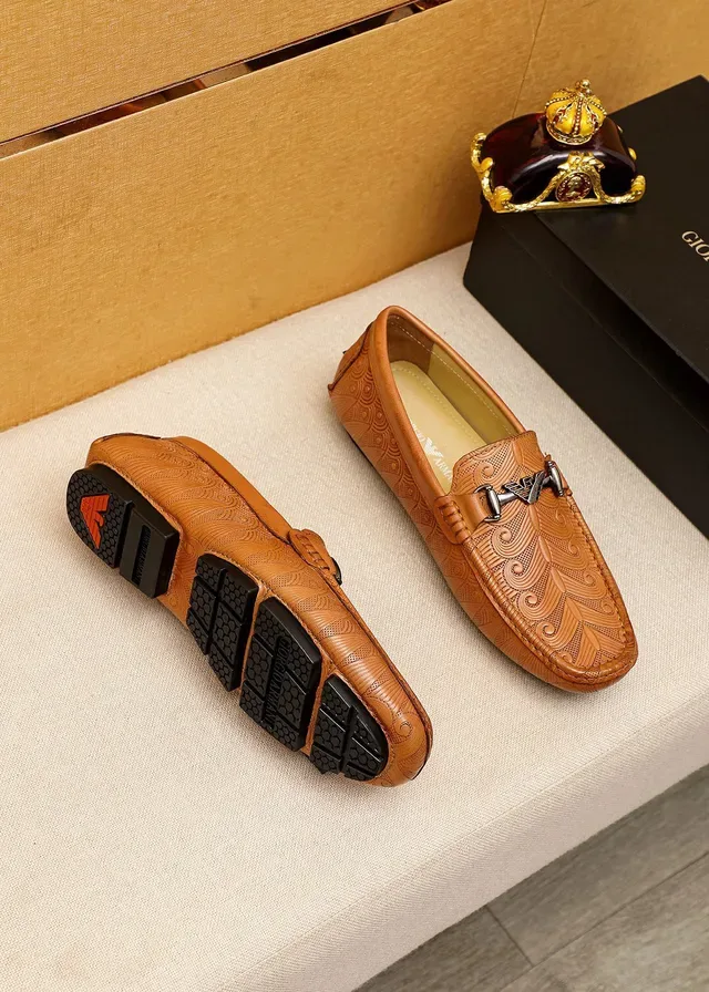 Giorgio Armani Mocassins de Couro Embossado com bit de cavalo 8