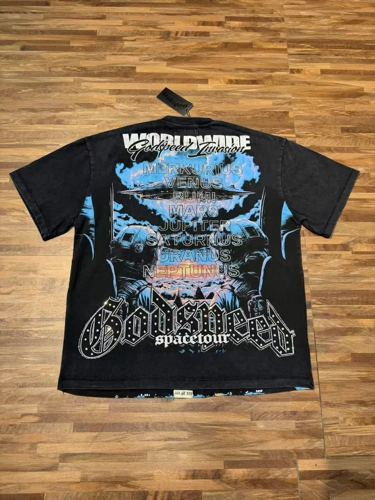 تيشيرت جرافيك أوفرسايز أسود متهالك Godspeed Spacetour 4