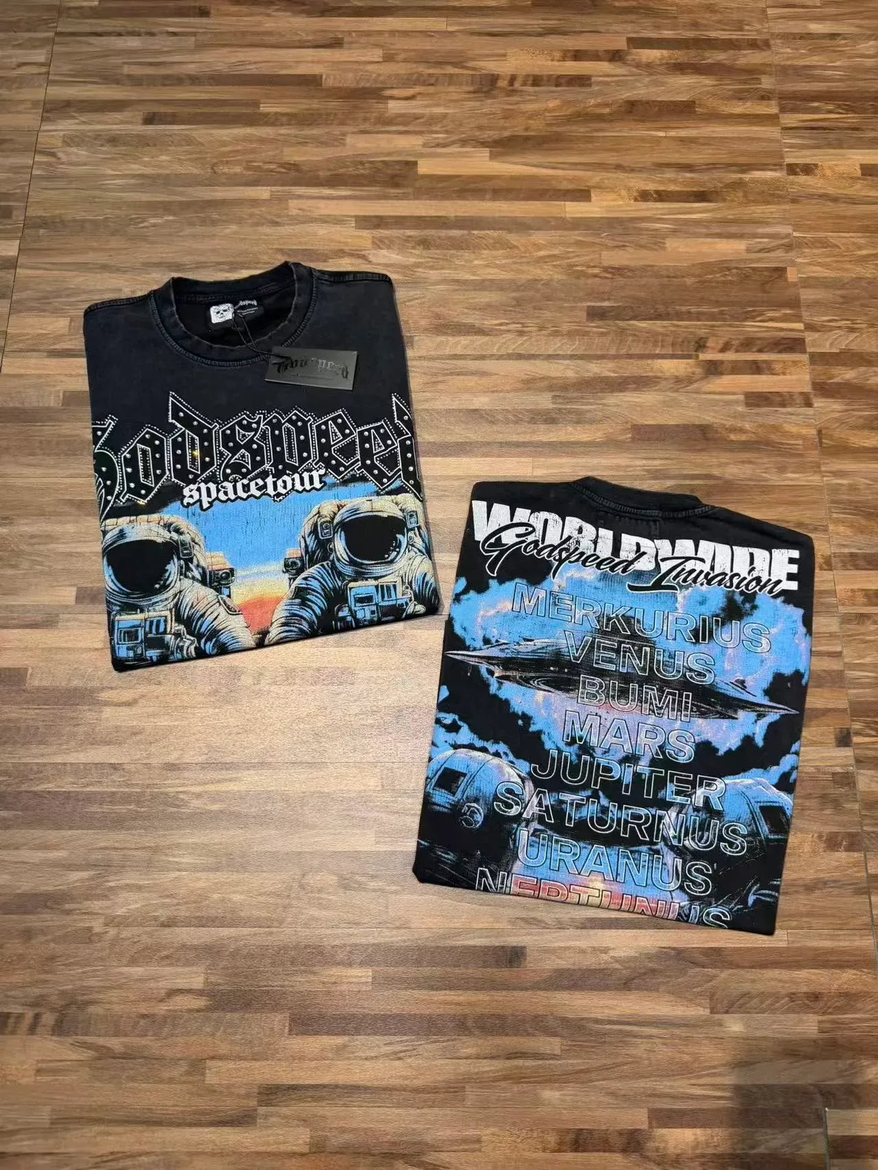 تيشيرت جرافيك أوفرسايز أسود متهالك Godspeed Spacetour 5
