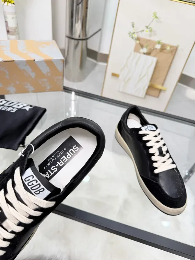 Golden Goose Ball Star سنیکرز لايف ستايل أسود جلد و سويد 3