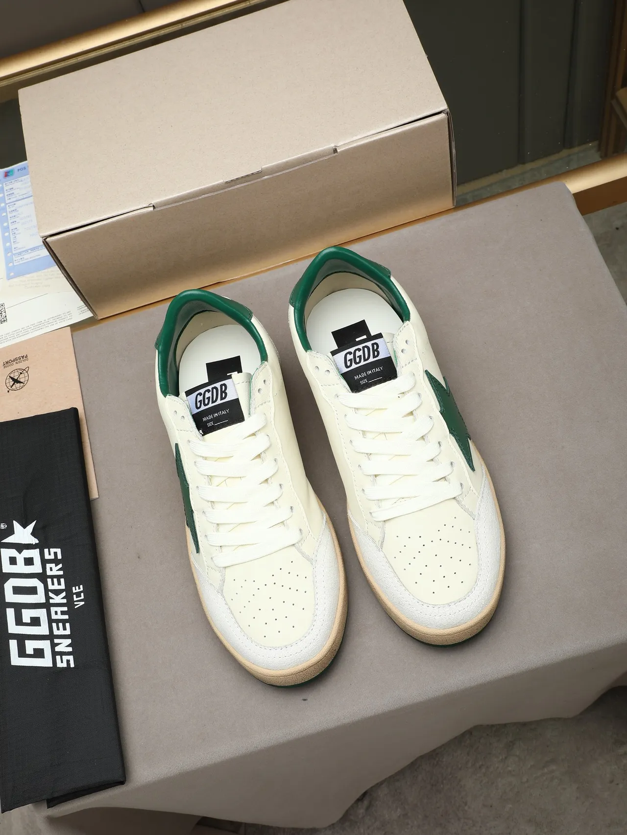 Golden Goose Ball Star Off-White and Green حذاء أسلوب حياة 2