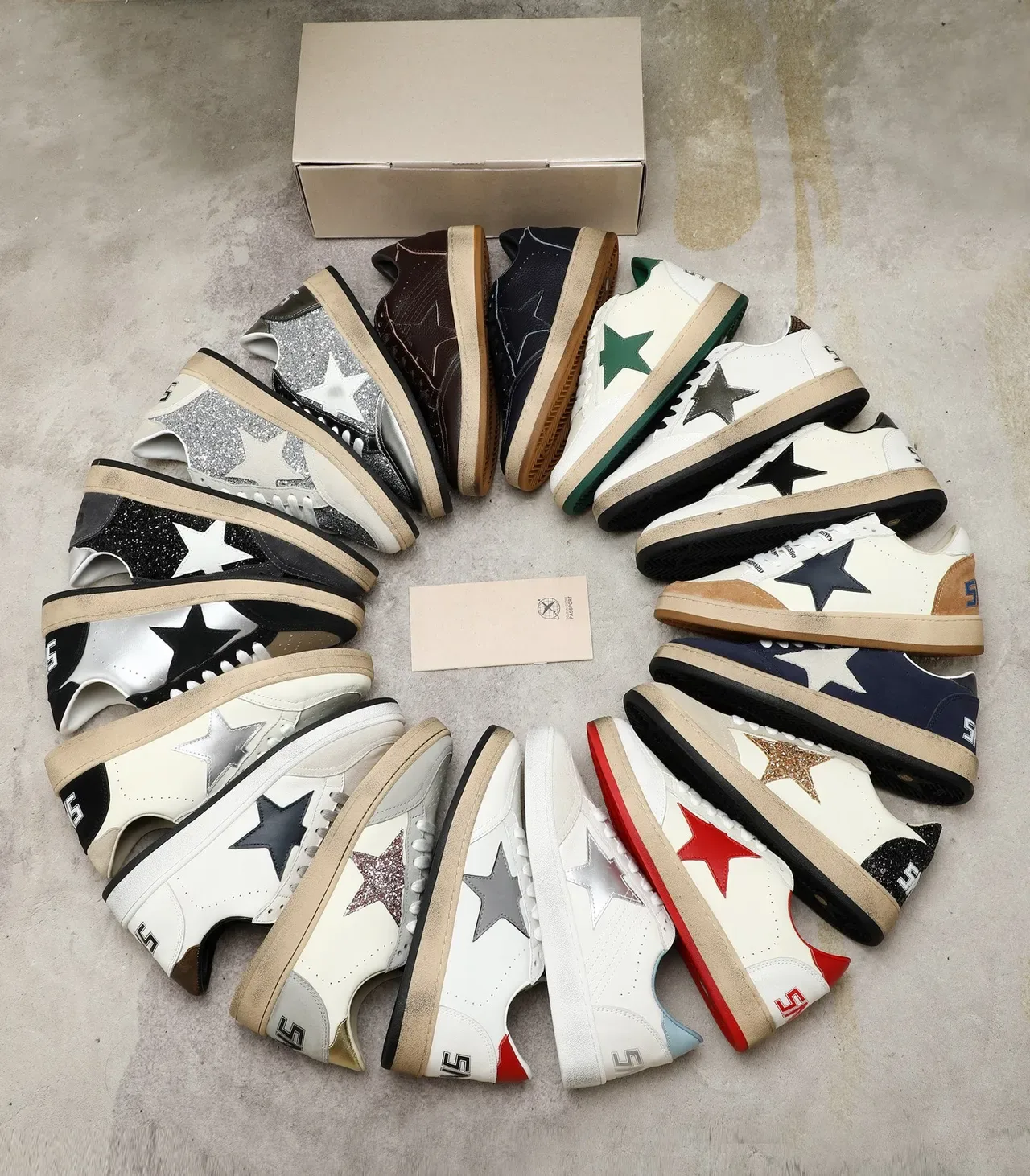 Golden Goose Ball Star Sneakers Lifestyle Blanc Gris Rouge 2