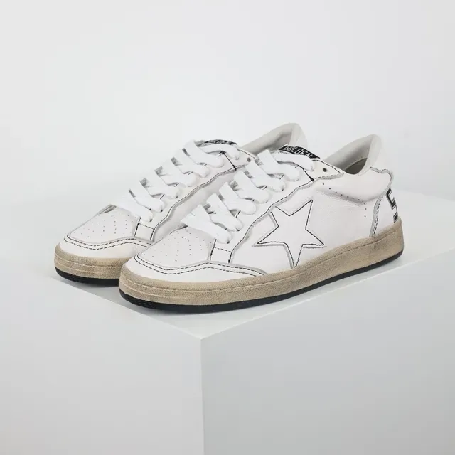 Golden Goose Super-Star White Star Outline sneakers lifestyle 2