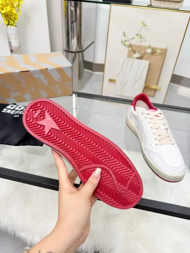 Golden Goose White Red Leather Star Appliqué Lifestyle Sneakers 2