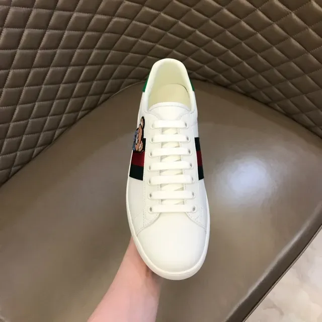 Gucci Ace حذاء رياضي أسلوب حياة شرائط ويب تطريز دب 3