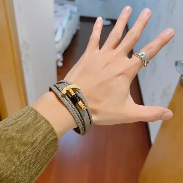 Gucci Anchor Braided Leather Gray and Gold Bracelet 8