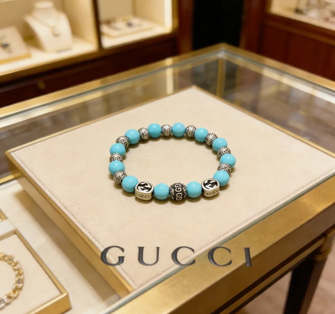 Gucci Beaded Turquoise and Silver-Tone Interlocking G Bracelet 4