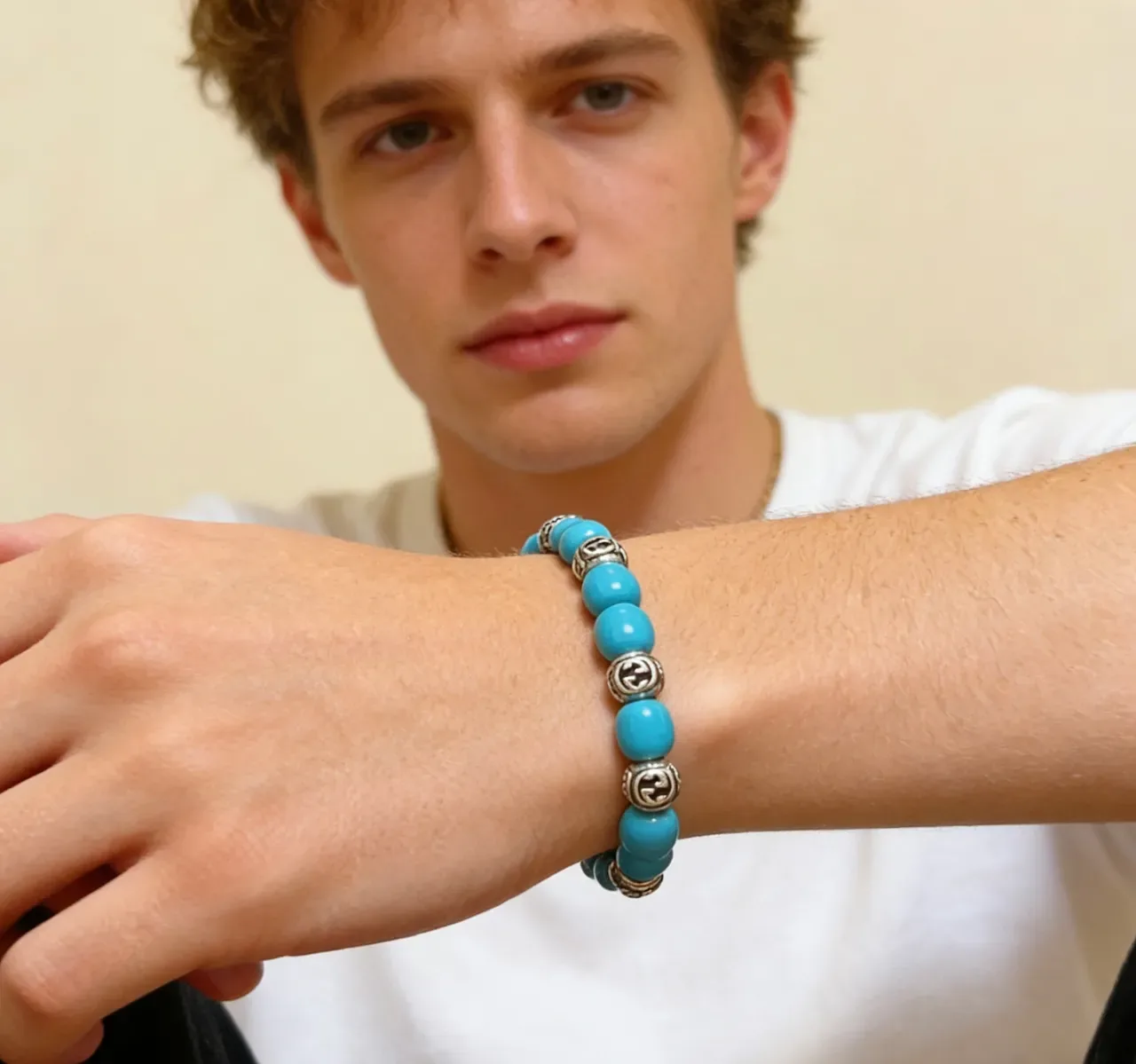 Gucci Beaded Turquoise and Silver-Tone Interlocking G Bracelet 8