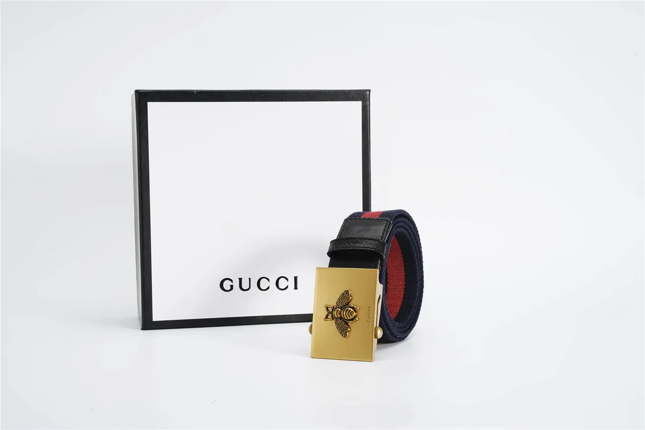 Gucci Bee Motif Navy and Red Canvas Belt 7