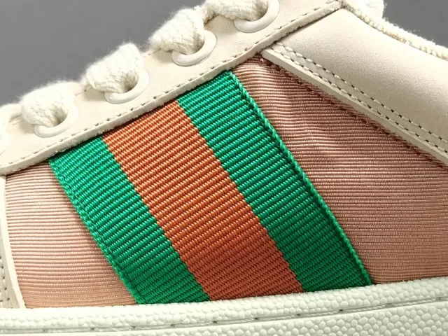 Gucci Sneakers Lifestyle Beige Multicolore Low-Top Cuir et Maille Panelées 8