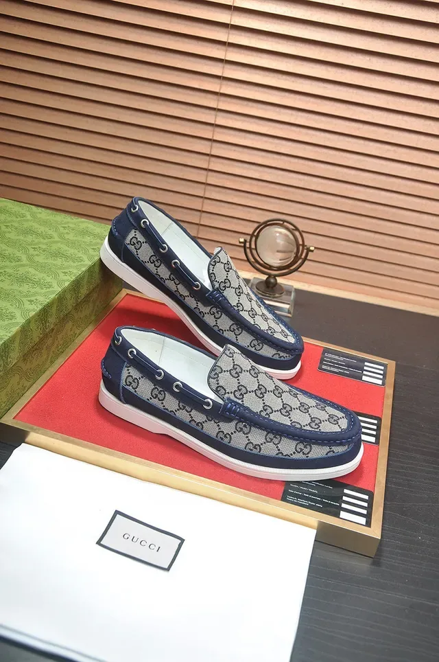 Gucci Beige Navy GG Monogram Canvas Leather Trim Loafer 5