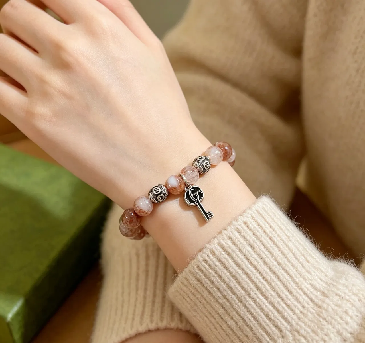 Gucci Beige Silver Beaded Stretch Bracelet 9