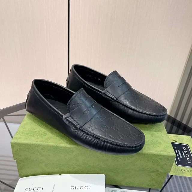 Gucci Black Embossed GG Monogram Penny Strap Loafer 9