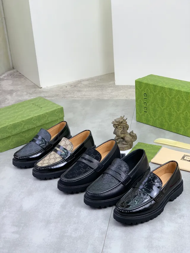 Gucci Noir Gris Penny GG Monogram Canvas Loafer 2