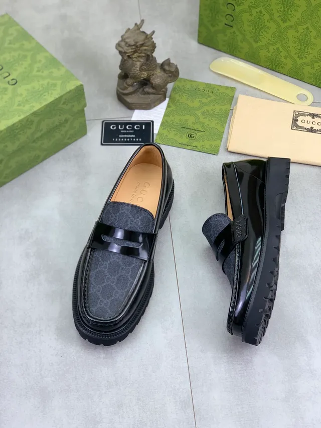 Gucci Noir Gris Penny GG Monogram Canvas Loafer 6