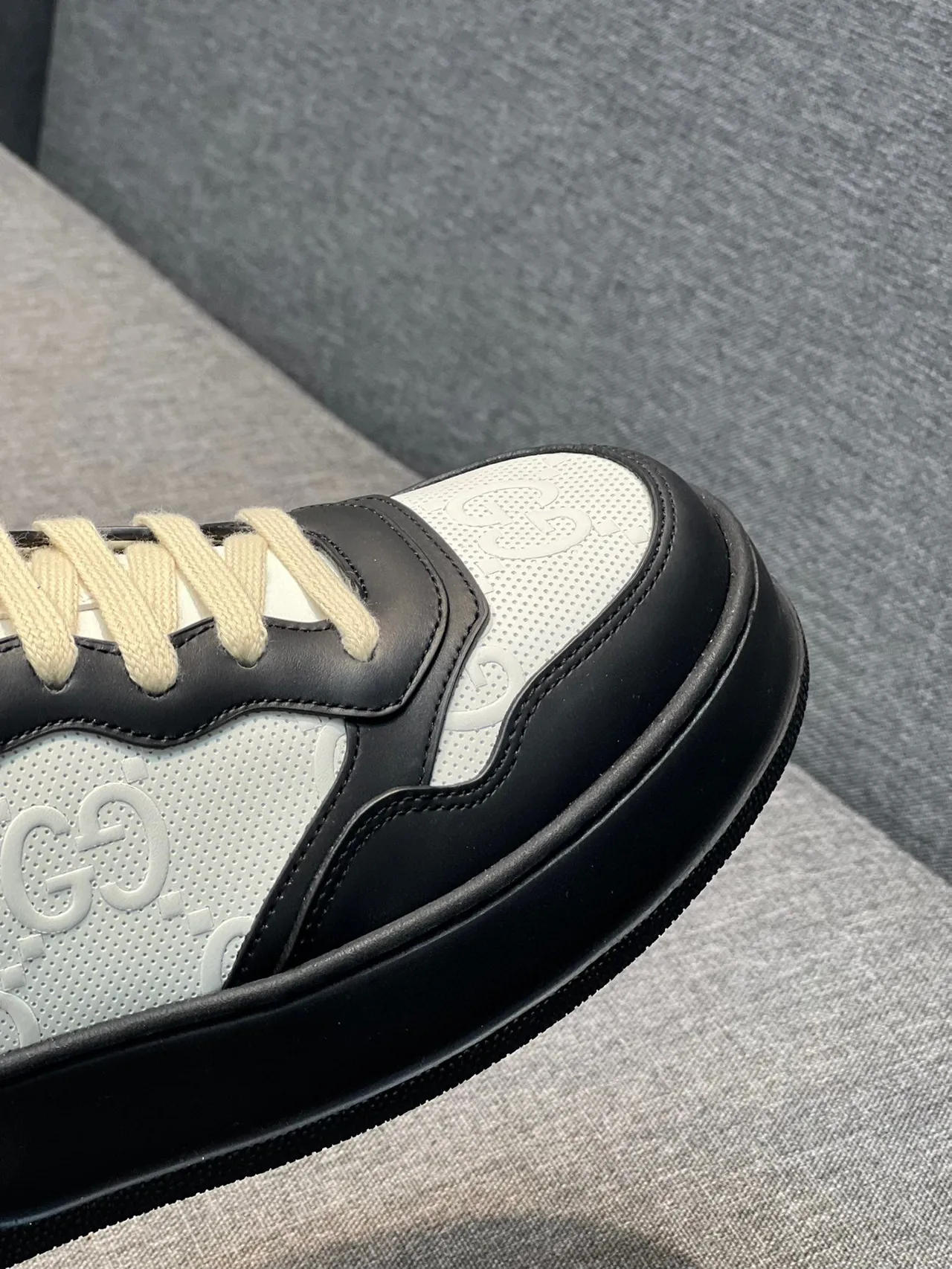 Gucci Black White Platform Sole Perforated G-Motif Panels Lifestyle Sneakers 4
