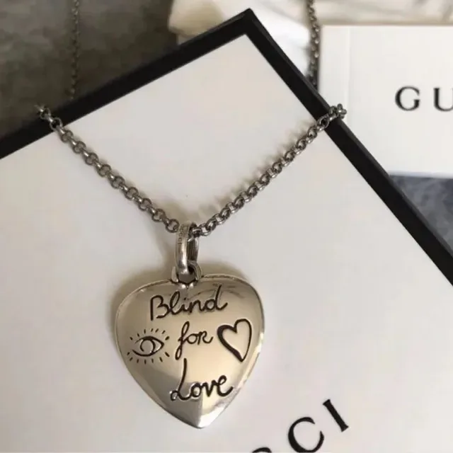 Gucci Blind for Love Heart Pendant Necklace 3