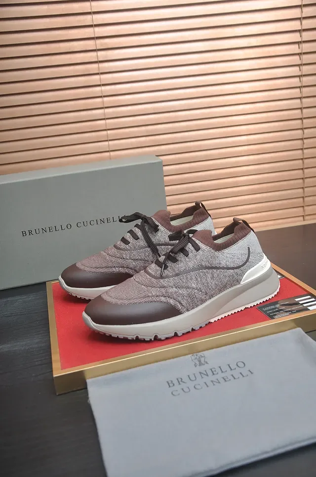 Gucci Tênis Lifestyle Marrom Bege Upper De Malha Sculpted Layered Midsole 4