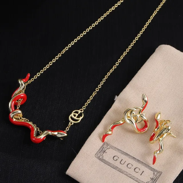 Gucci Dionysus Or Rouge Motif Serpent Accent Émail Collier 5