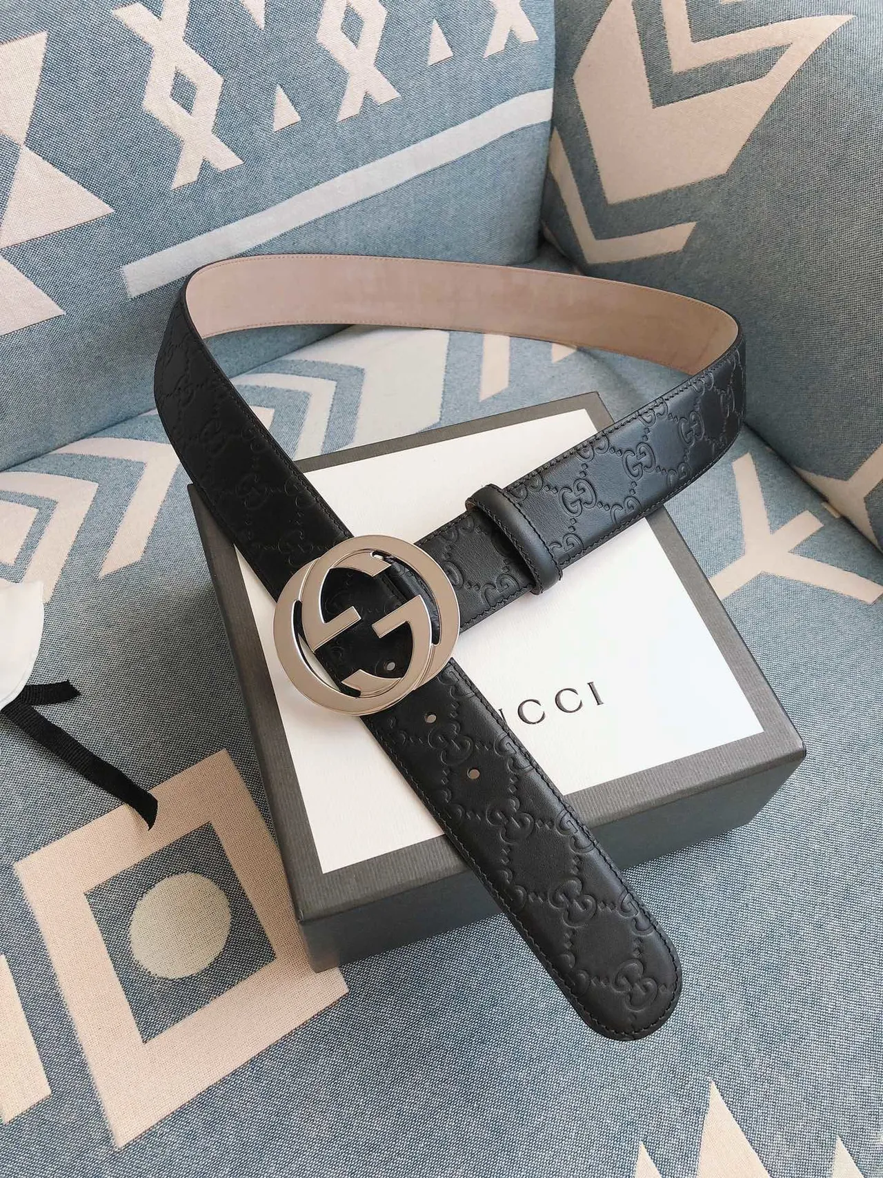 Gucci Double G Belt Black Silver Interlocking Buckle GG Monogram Embossed Leather Belt 2