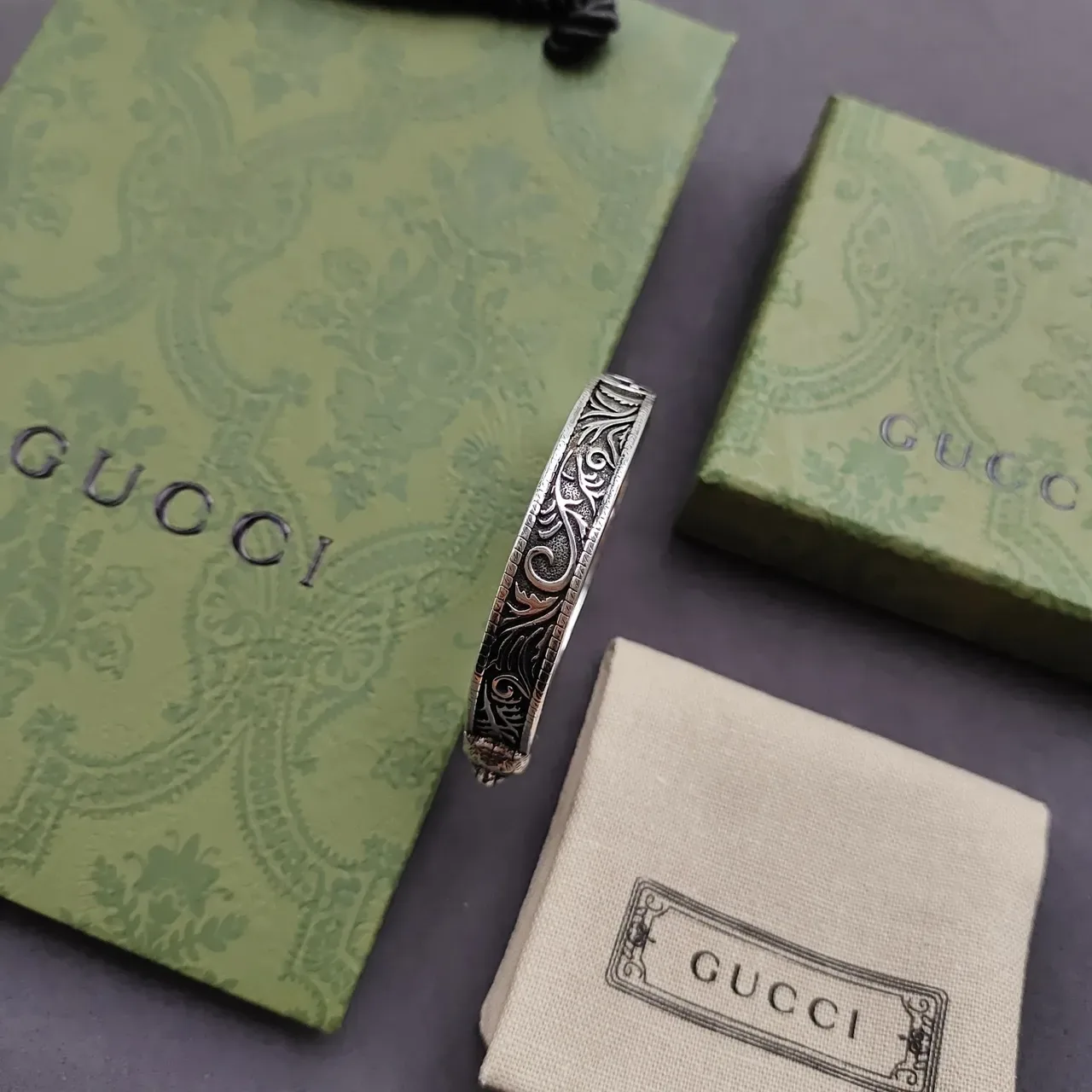 Gucci Engraved Floral Interlocking G Open Cuff Bracelet 3