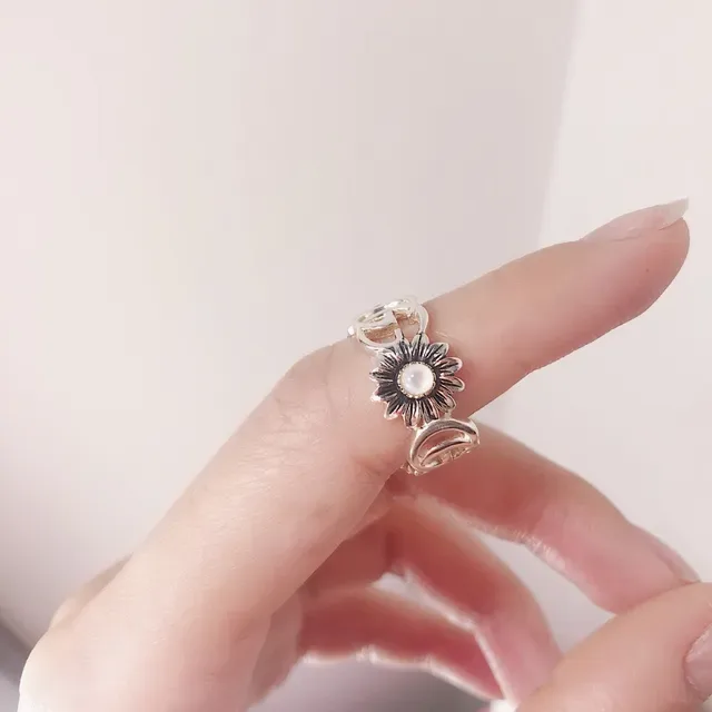Gucci Flora Silver Blue Interlocking GG Logo Floral Motifs Ring 2
