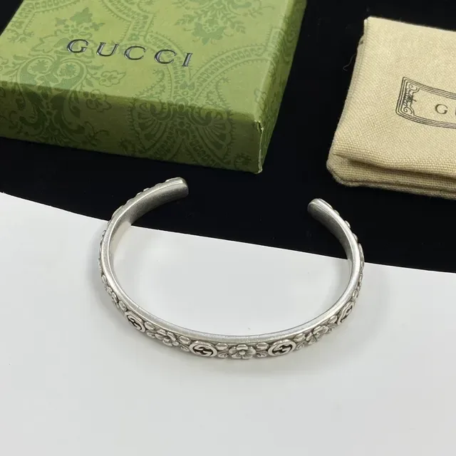 Gucci Floral GG Motif Silver Open Cuff Bracelet 5
