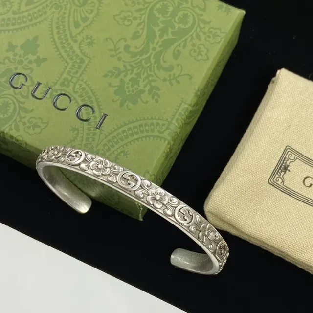 Gucci Floral GG Motif Silver Open Cuff Bracelet 6