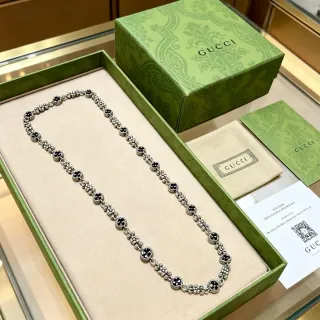 Gucci Floral Motif Black Enamel Silver-Tone Chain Necklace