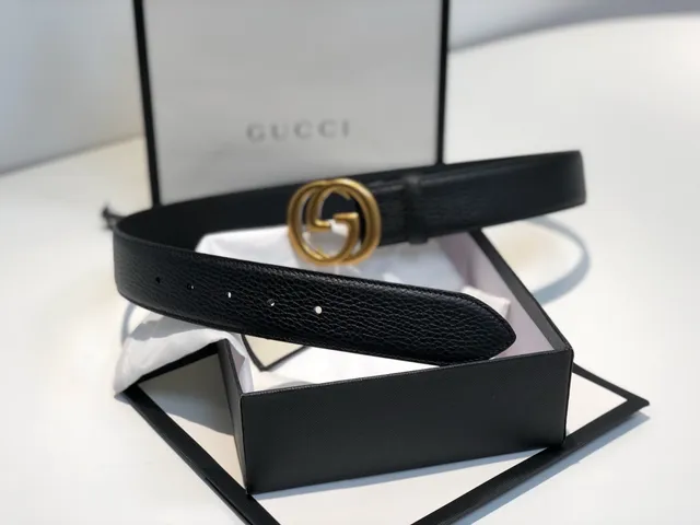 Gucci GG Marmont Black Pebbled Leather Belt 2