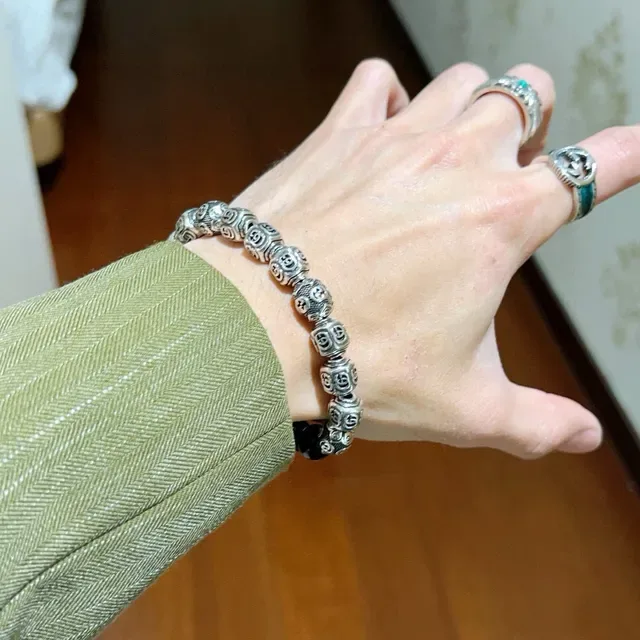 Gucci GG Marmont Black Silver Beaded Bracelet 8