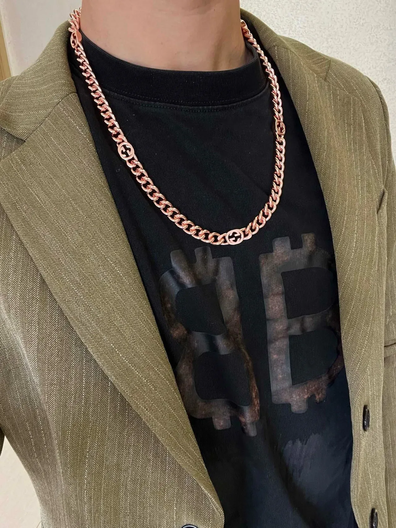 Gucci GG Marmont Collar Cadena Curb de Oro con Medallones Interlocking G 8