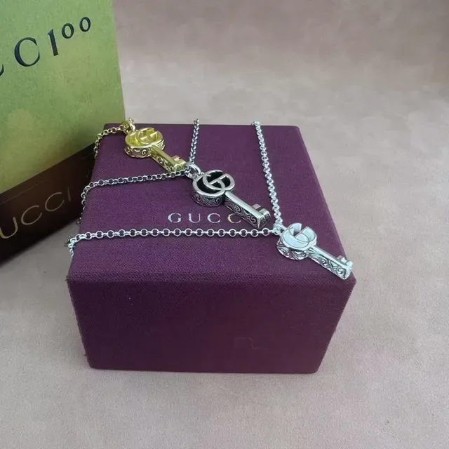 Gucci GG Marmont Key Pendant Silver-Toned Necklace 8