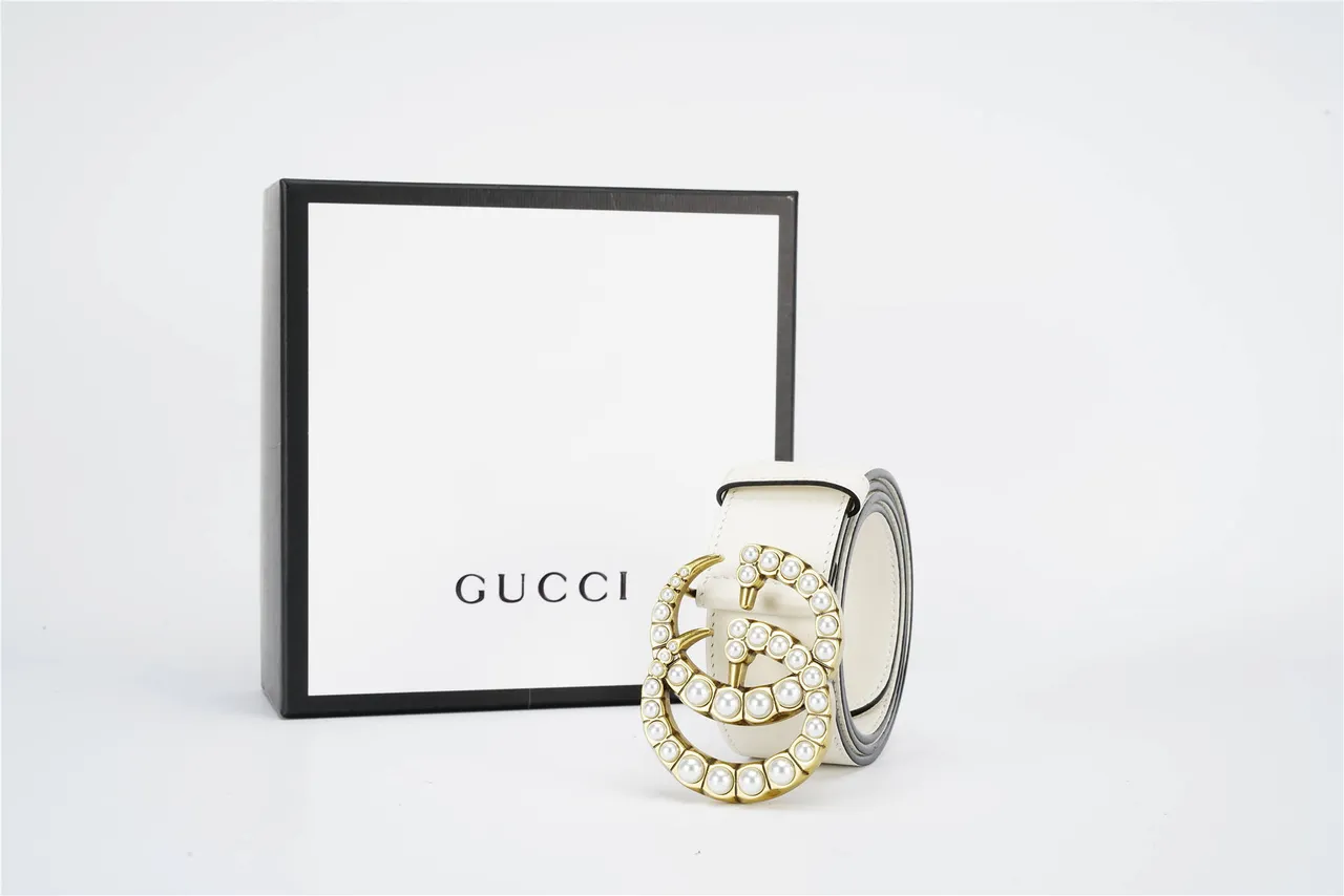 Gucci GG Marmont Ceinture en cuir ornée de perles 6