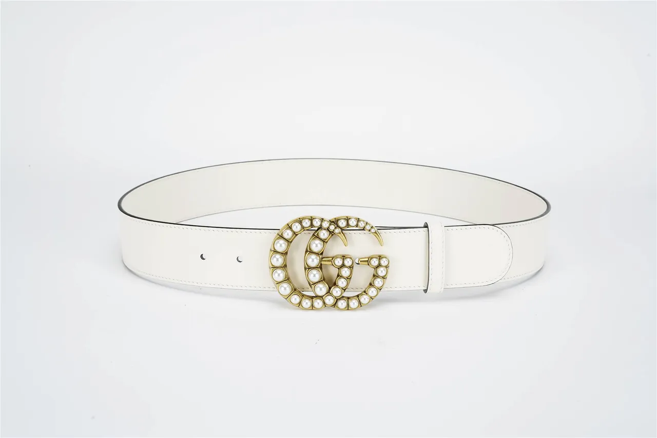 Gucci GG Marmont Ceinture en cuir ornée de perles 10