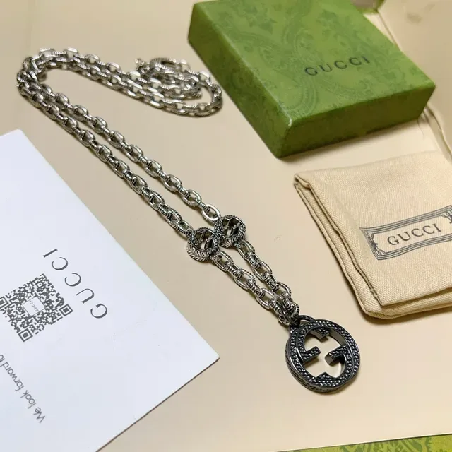 Gucci GG Marmont Silver Black Interlocking G Pendant Beaded Border Necklace 6