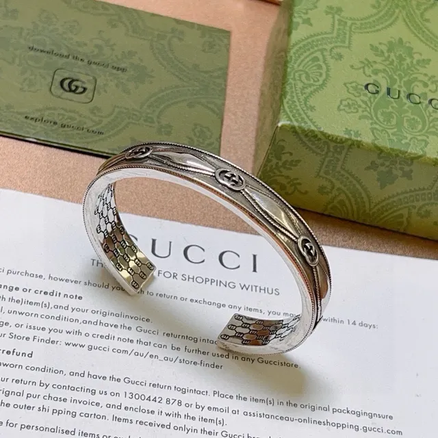 Gucci GG Marmont Silver Gold Open Cuff Engraved Honeycomb Interior Bracelet 9