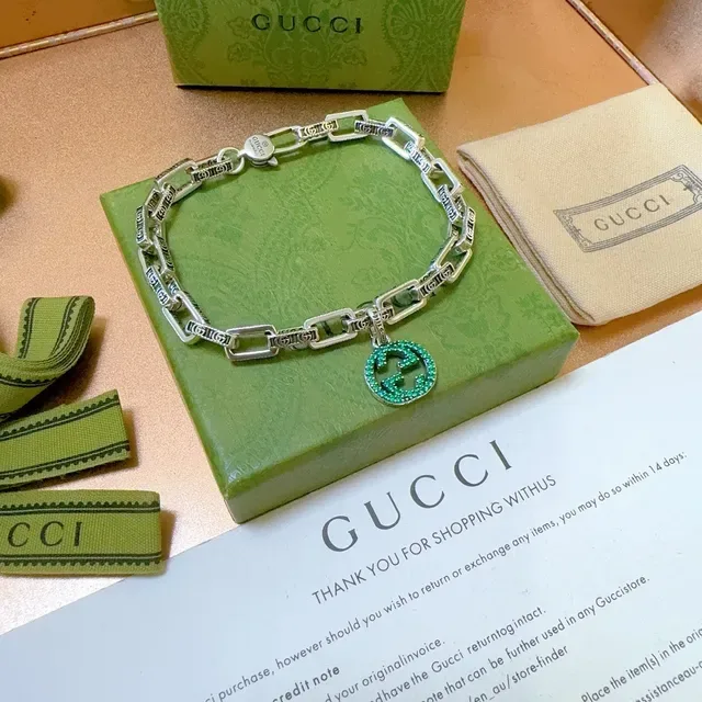 Gucci GG Marmont Silver Green Rectangular Link Chain Engraved Branding Bracelet 2
