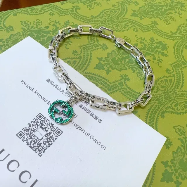 Gucci GG Marmont Silver Green Rectangular Link Chain Engraved Branding Bracelet 4