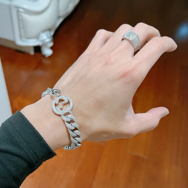 Gucci GG Marmont Silver Pavé-Set Curb Chain Interlocking G Clasp Bracelet 8